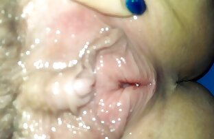 XXX 痩せた娘は父親のコックを吸って自慰行為をし、離婚後に彼を慰める。 女性 向け セックス 動画 無料