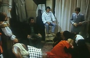 XXX ビキニの十代のAlonnaクリムゾンは、トラブルにならないように義父を誘惑します。 エッチ 動画 無料 女性 用