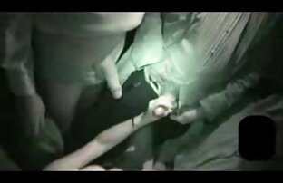XXX ブロンドは、適切な場所にbuttplugを持っています。 女 用 エロ 動画 無料